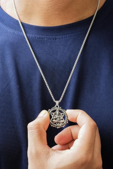 Shree Yantra with Hanuman Raksha Pendant with Chain silver